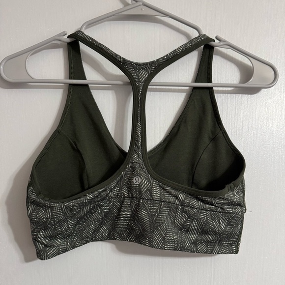 Lululemon Cool To Street Sports Bra Size 6 - Picture 5 of 7